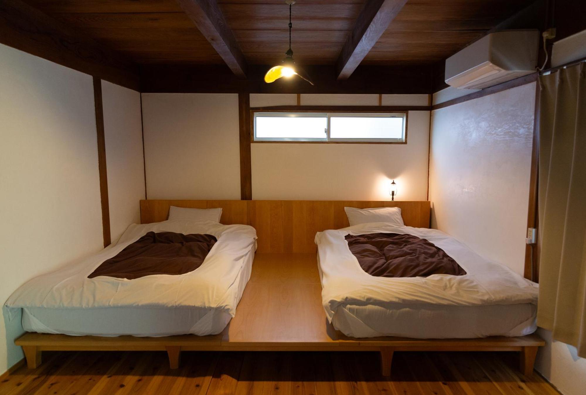 猫と図書館のある宿 草地家 Kusachike Minamiawaji Luaran gambar
